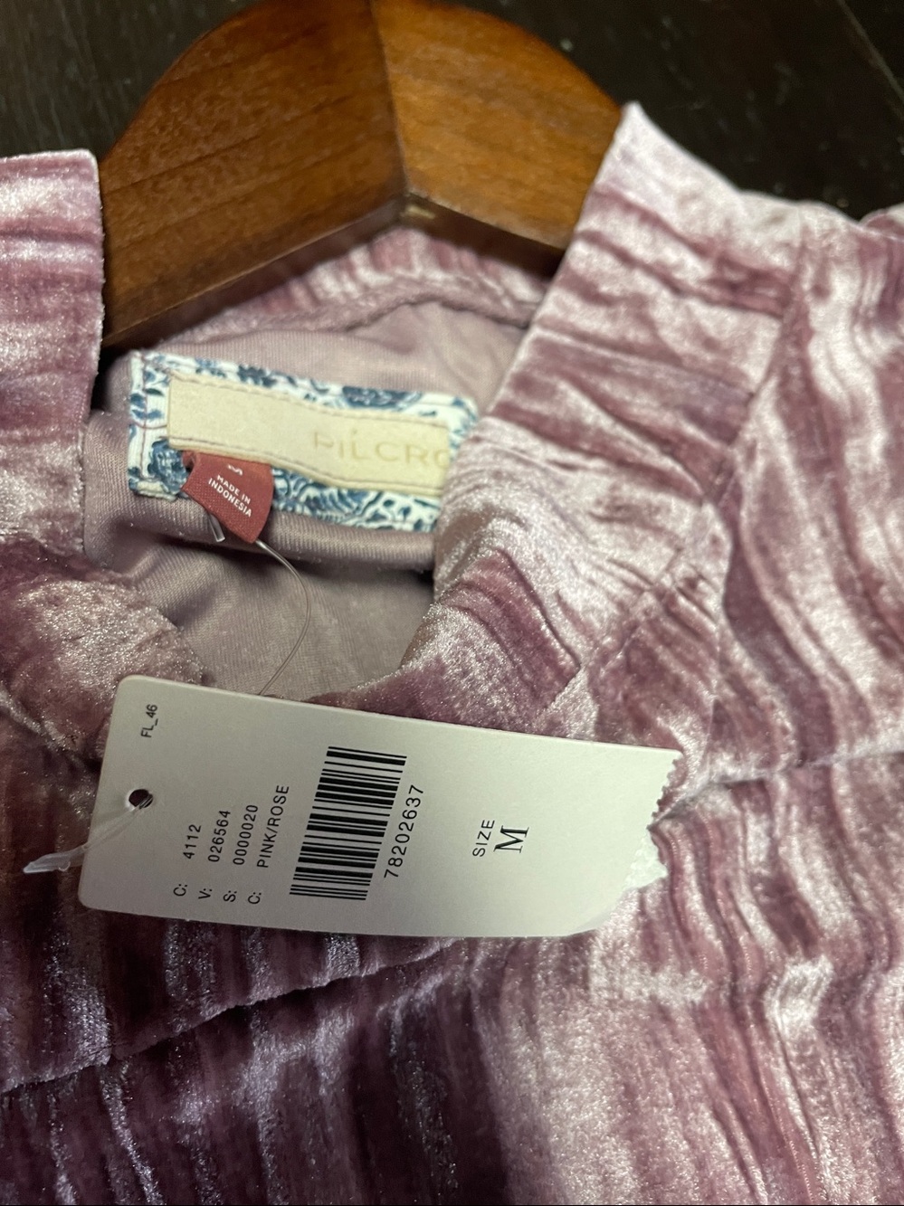 NWT Anthropologie Women's Velvet Mock Neck Top Pilcro Pink/Rose Size M. - Picture 7 of 10